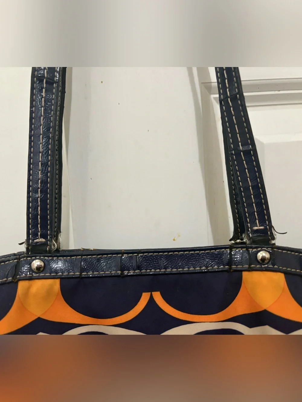Coach tote bold